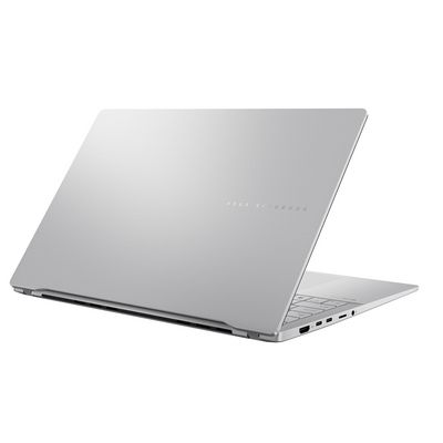 ASUS Vivobook S 15 OLED S5507QA-OLED006W Cool Silver celokovový