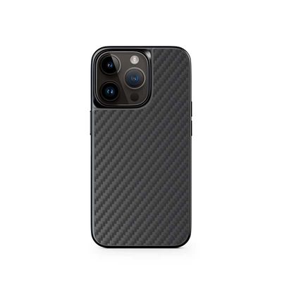 Epico Mag+ Hybrid Carbon Case - MagSafe compatible iPhone 15 - černá